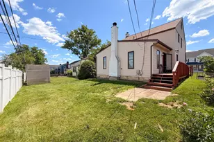 646 Amosland Rd, Morton, PA 19070 - Photo 9