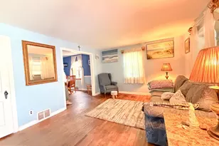 646 Amosland Rd, Morton, PA 19070 - Photo 3
