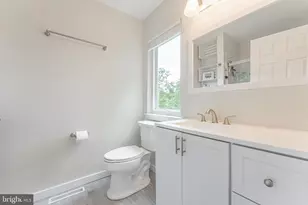301 S Point Dr, Chadds Ford, PA 19317 - Photo 27