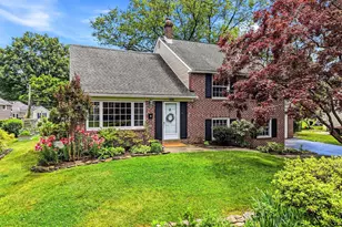 118 Cameron Dr, Wallingford, PA 19086 - Photo 1
