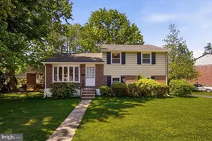 400 Rittenhouse Cir, Havertown, PA 19083 - Photo 1