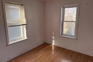 1314 E 11th St, Crum Lynne, PA 19022 - Photo 9