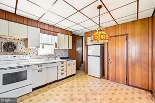 112 Ardmore Ave, Upper Darby, PA 19082 - Photo 7