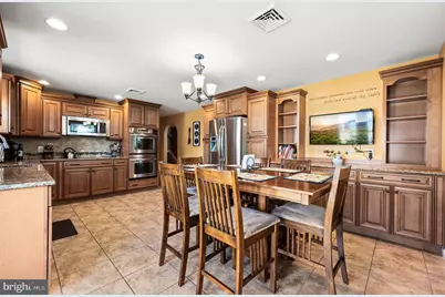 516 Evergreen Avenue, Folsom, PA 19033 - Photo 13