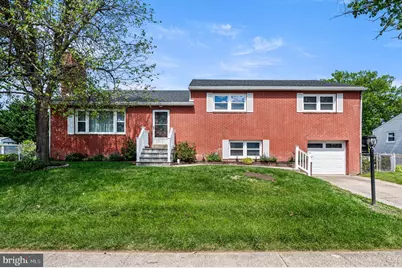 516 Evergreen Avenue, Folsom, PA 19033 - Photo 1