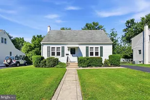4202 Woodland Ave, Brookhaven, PA 19015 - Photo 1