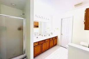 952 Valleybrook Rd, Garnet Valley, PA 19060 - Photo 17