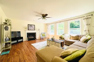 952 Valleybrook Rd, Garnet Valley, PA 19060 - Photo 11