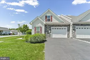 1636 Boxwood Rd, Garnet Valley, PA 19060 - Photo 3