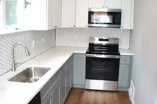 512 S 2nd St, Darby, PA 19023 - Photo 7