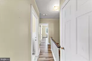 9 Ardsley Rd, Upper Darby, PA 19082 - Photo 13
