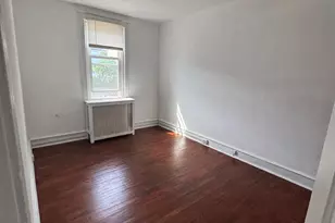 249 N Linden Ave, Upper Darby, PA 19082 - Photo 7
