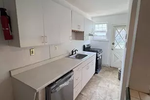 249 N Linden Ave, Upper Darby, PA 19082 - Photo 5