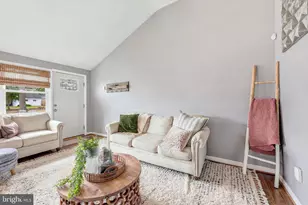 514 Edgewood Ave, Folsom, PA 19033 - Photo 15