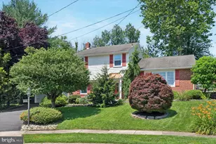 4946 James Pl, Brookhaven, PA 19015 - Photo 1