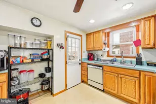 622 Stockton Cir, Ridley Park, PA 19078 - Photo 9