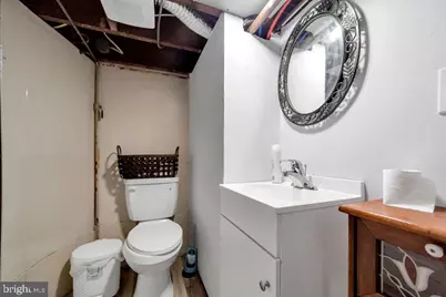 227 S Fairview Avenue, Upper Darby, PA 19082 - Photo 15