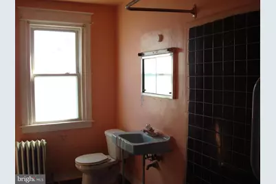 810 Bartram Avenue, Darby, PA 19023 - Photo 13