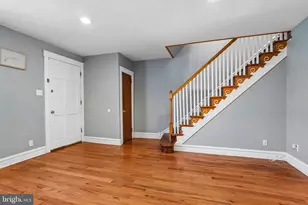 7046 Clover Ln, Upper Darby, PA 19082 - Photo 7
