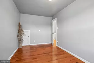 7046 Clover Ln, Upper Darby, PA 19082 - Photo 19