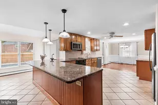 2747 Springhill Rd, Secane, PA 19018 - Photo 15