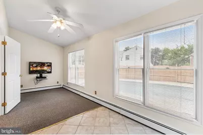 2747 Springhill Road, Secane, PA 19018 - Photo 11