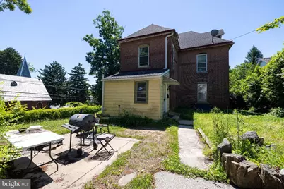 201 W Baltimore Avenue, Clifton Heights, PA 19018 - Photo 1