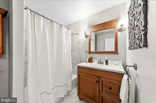 16 Grove Ln, Broomall, PA 19008 - Photo 15