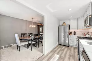5242 Gramercy Dr, Clifton Heights, PA 19018 - Photo 11