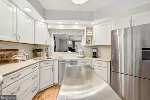 1106 N Glen Dr, Glen Mills, PA 19342 - Photo 9