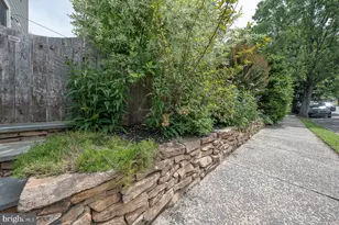 323 S Olive St, Media, PA 19063 - Photo 81