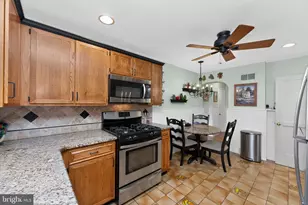 911 Shadeland Ave, Drexel Hill, PA 19026 - Photo 11