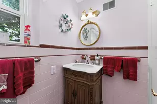 911 Shadeland Ave, Drexel Hill, PA 19026 - Photo 15