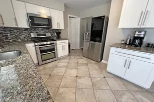 4206 Upland Dr, Upper Chichester, PA 19061 - Photo 9