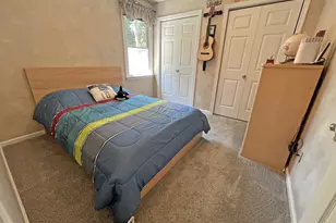 4206 Upland Dr, Upper Chichester, PA 19061 - Photo 27