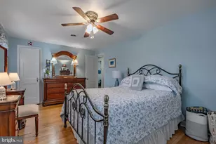 213 Oxford Hill Ln, Havertown, PA 19083 - Photo 19