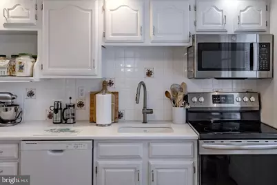 213 Oxford Hill Lane, Havertown, PA 19083 - Photo 17