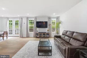411 W Ponds Edge Dr, Media, PA 19063 - Photo 21