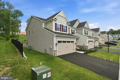 411 W Ponds Edge Drive, Media, PA 19063 - Photo 3