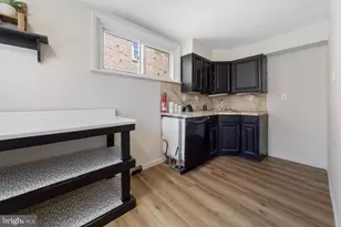 323 Spruce St, Glenolden, PA 19036 - Photo 11
