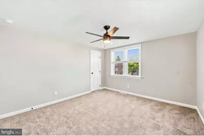 18 W Madison Avenue, Clifton Heights, PA 19018 - Photo 23