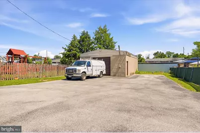 18 W Madison Avenue, Clifton Heights, PA 19018 - Photo 35
