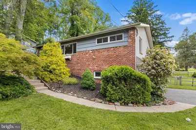 217 Chestnut, Newtown Square, PA 19073 - Photo 3