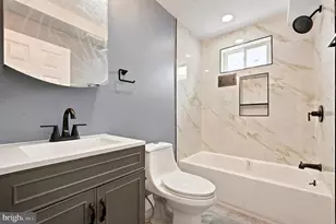105 Jackson Ave, Darby, PA 19023 - Photo 11