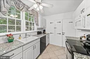 890 Paxon Hollow Rd, Media, PA 19063 - Photo 15