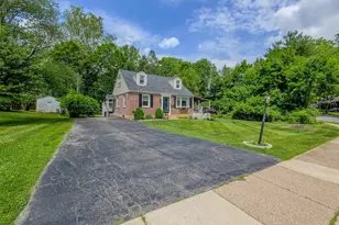 214 Parkview Dr, Broomall, PA 19008 - Photo 3