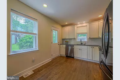 214 Parkview Drive, Broomall, PA 19008 - Photo 17