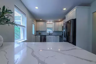 214 Parkview Dr, Broomall, PA 19008 - Photo 15
