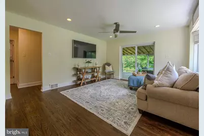 214 Parkview Drive, Broomall, PA 19008 - Photo 5