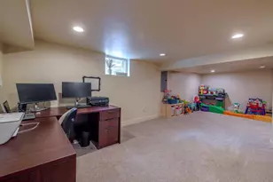 214 Parkview Dr, Broomall, PA 19008 - Photo 43
